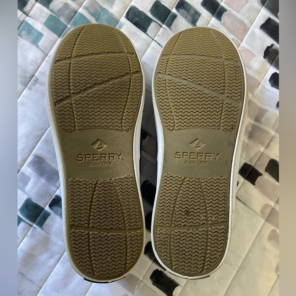 Men’s Sperry Boat Deck Shoes - Picture 4 of 5